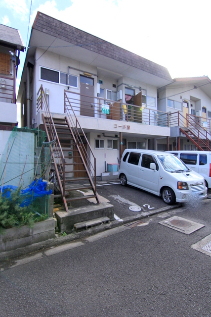 【コーポ蘭の建物外観】