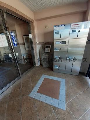 エントランス　建物の内部です