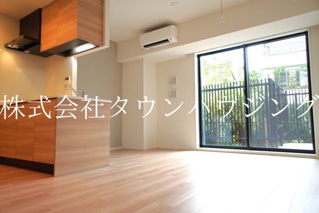 居室・リビング　※写真は同タイプ住戸です。