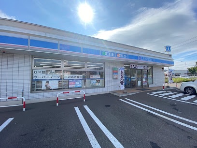 コンビニ　ローソン 札幌真栄3条二丁目店（コンビニ）まで862m