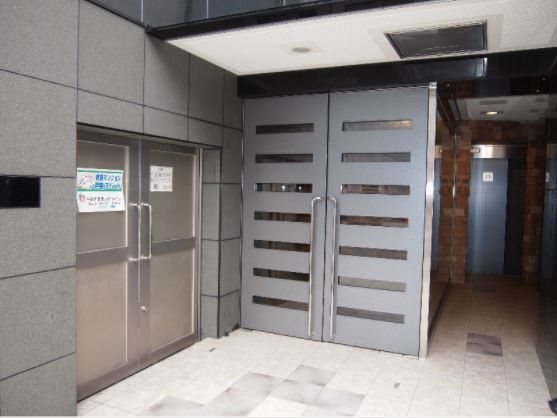 エントランス　★見学予約受付中★