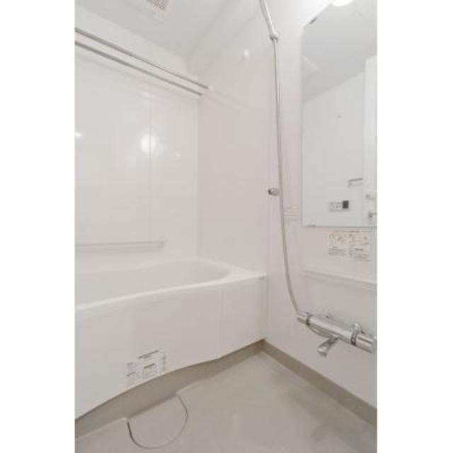 バス・シャワールーム　浴室