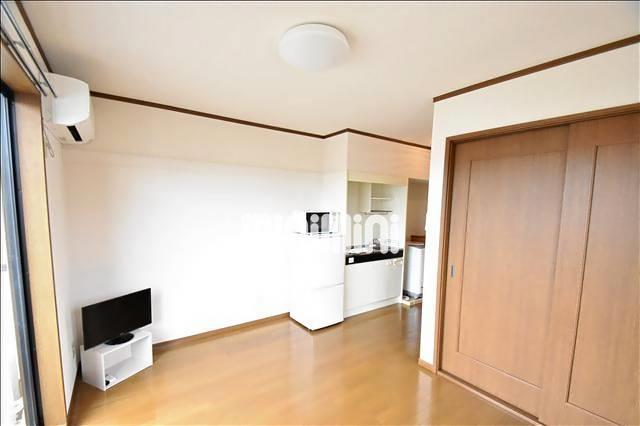 その他部屋・スペース　テレビや冷蔵庫などの家電が付いています