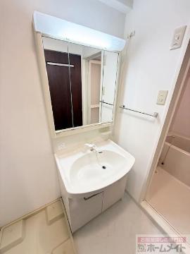 洗面設備　洗髪洗面化粧台