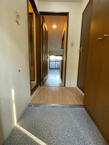 玄関　詳細は、RISUMO江坂本店→06-6155-7137まで♪