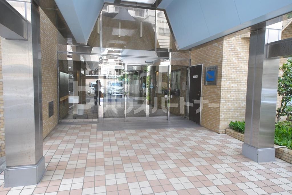 エントランス　エントランス