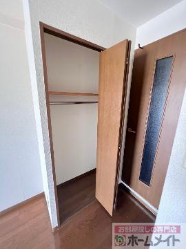 収納　クローゼット