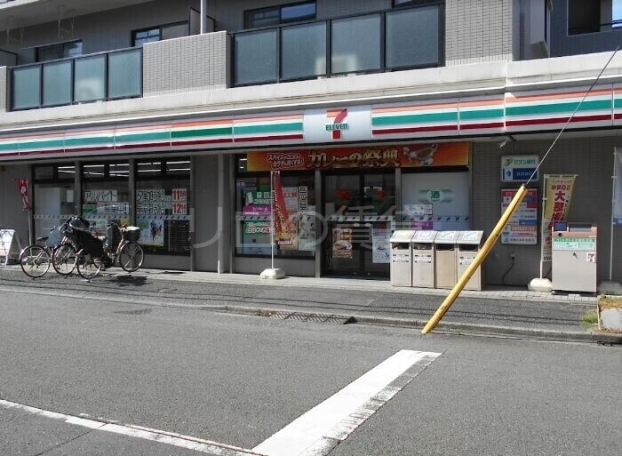 コンビニ　セブンイレブン川崎下小田中東店（コンビニ）まで388m