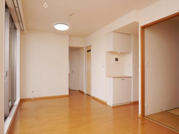 居室・リビング　内装