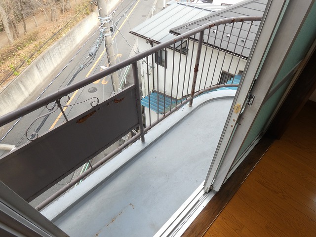 バルコニー　落ち着いた時間を過ごせるバルコニーです