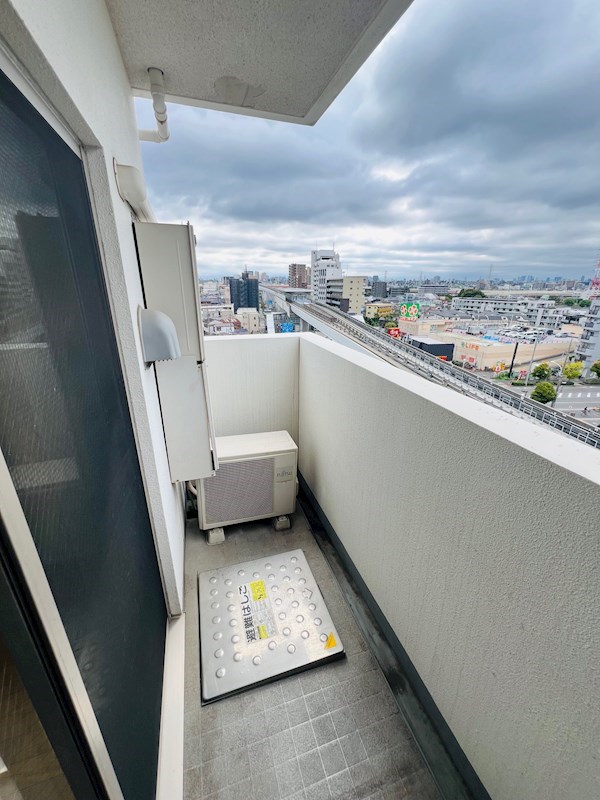 バルコニー　バルコニー