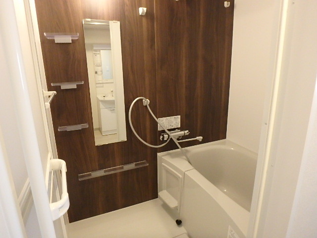 バス・シャワールーム　バス