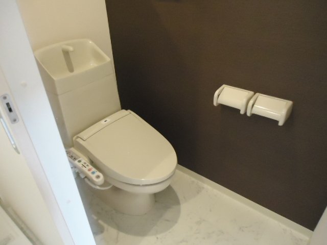 トイレ　シャワー付トイレ（イメージ）