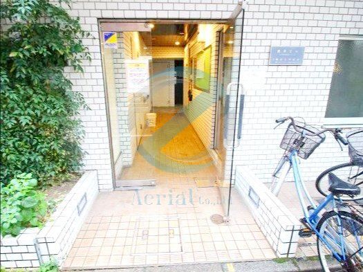 エントランス　エントランス