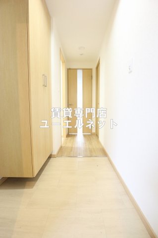 玄関　住まいの顔ともなる玄関