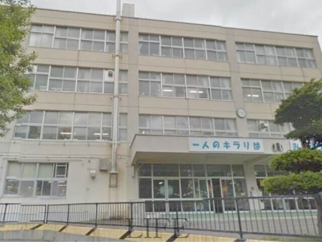 小学校　札幌市立ひばりが丘小学校（小学校）まで862m