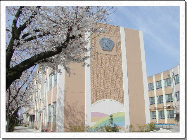 小学校　名古屋市立貴船小学校（小学校）まで310m