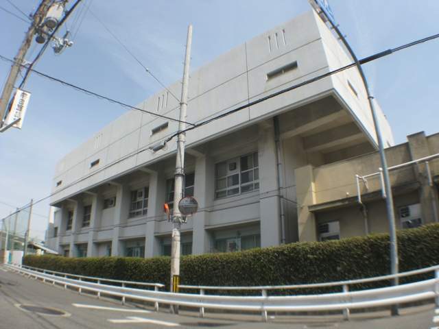 高校・高専　樟蔭学園高等学校（高校・高専）まで602m