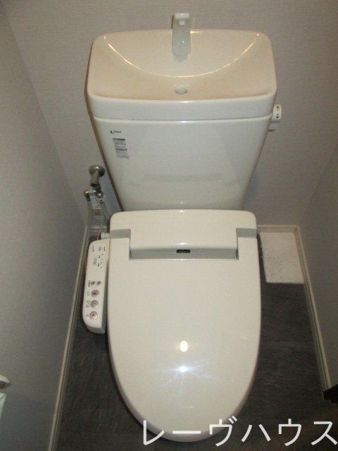 トイレ　トイレ