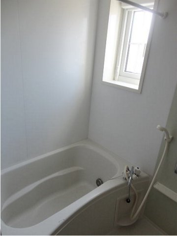 バス・シャワールーム　お風呂で日々の疲れを落としましょう