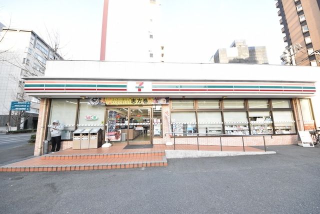 コンビニ　セブンイレブン博多比恵町店（コンビニ）まで488m