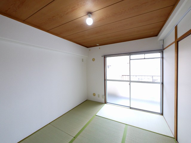 その他部屋・スペース　い草の香りが落ち着く素敵な和室です