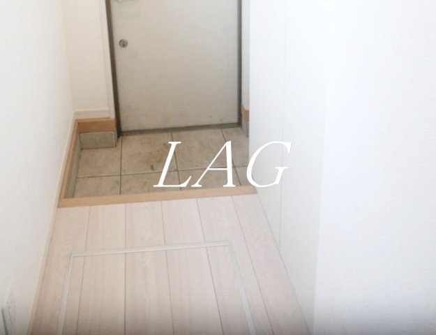 玄関　玄関です。