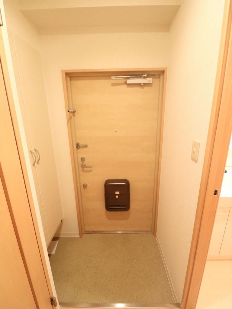 玄関　シューズボックスもあります