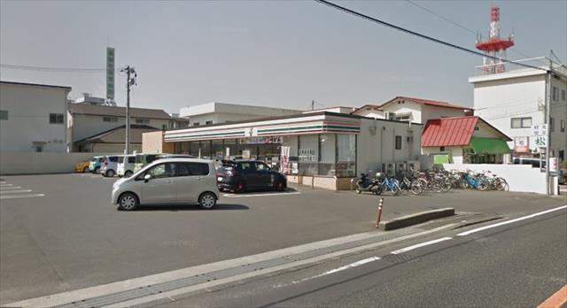 コンビニ　セブンイレブン東総社駅前店（コンビニ）まで223m