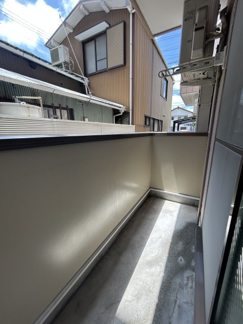 バルコニー　※写真は103号室です