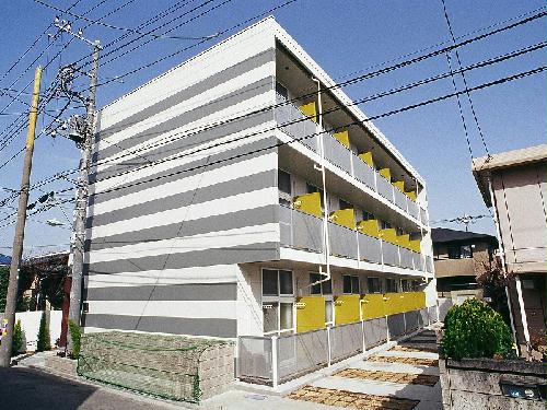 レオパレストーレイの外観写真