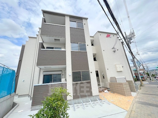 e-house 羽曳野の外観写真