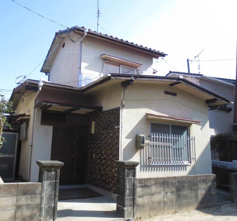建物外観　◆ＬＤＫに階段のある珍しい間取り◆