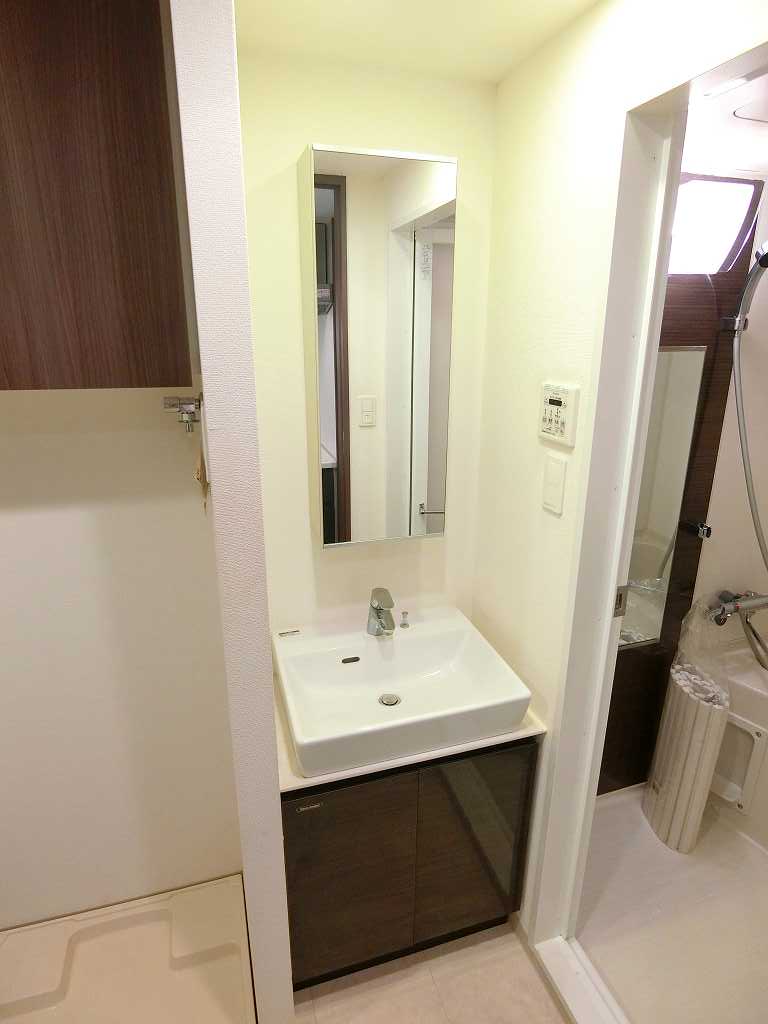 洗面設備　※同物件、別部屋になります。