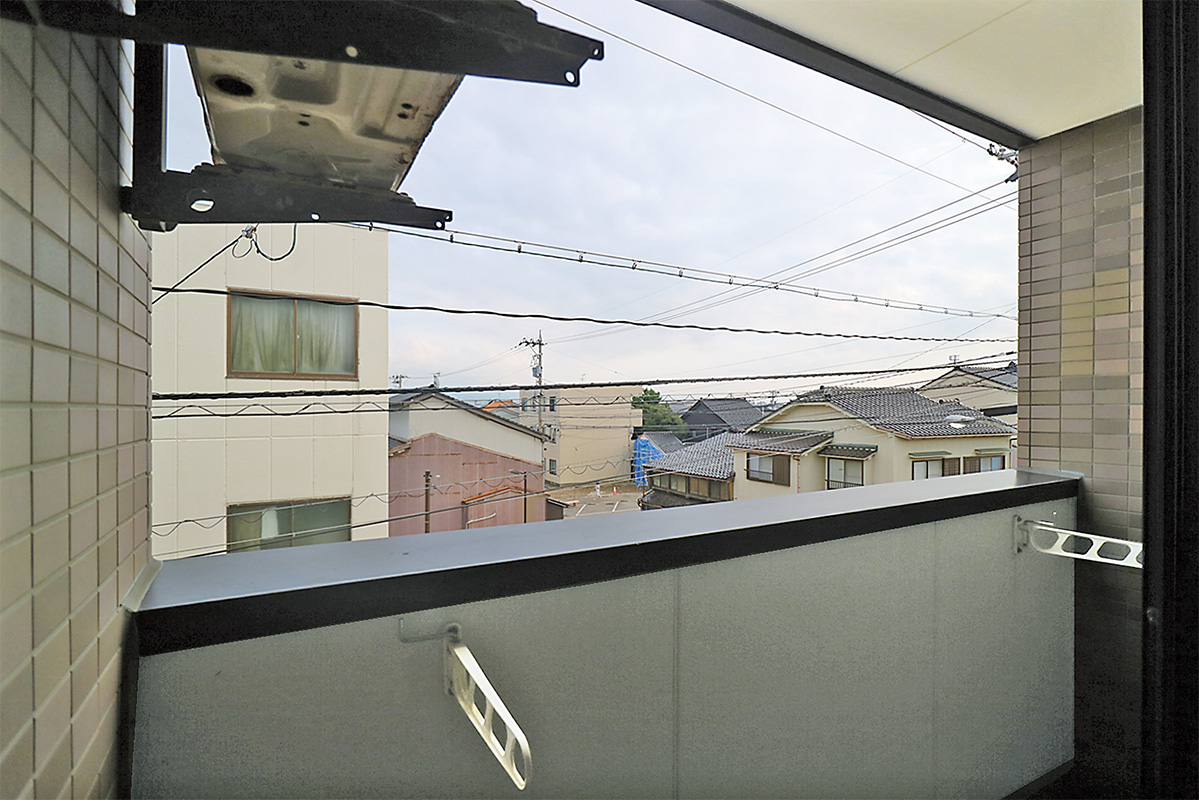 バルコニー　※他の部屋の写真です※