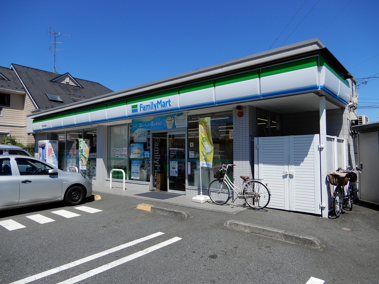 コンビニ　ファミリーマート都筑梅田橋店（コンビニ）まで614m