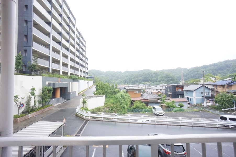 郵便局　鎌倉小坂郵便局（郵便局）まで1767m