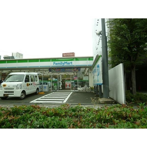 コンビニ　ファミリーマート・西中島南方店（コンビニ）まで190m