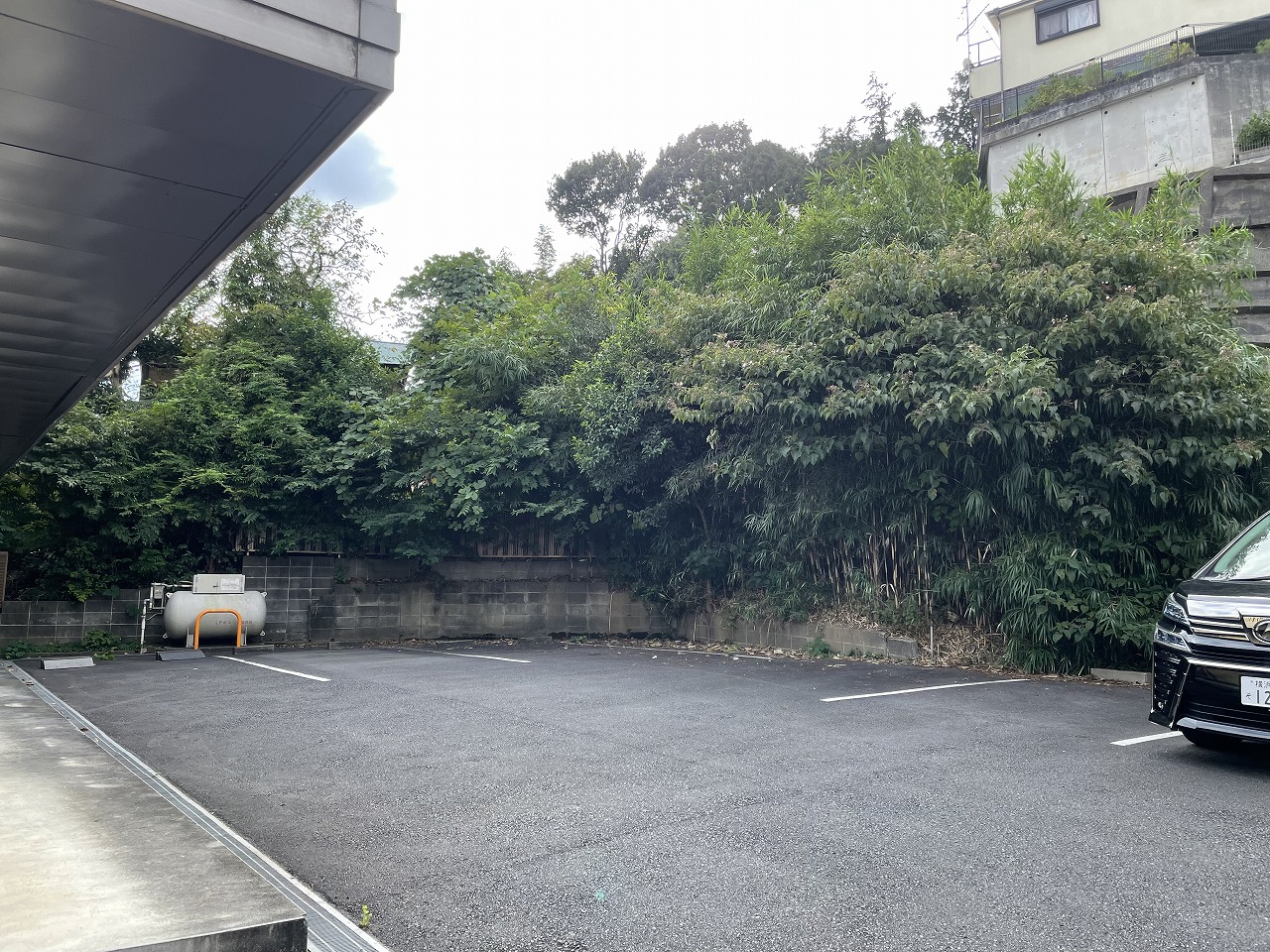 駐車場　平置き駐車場