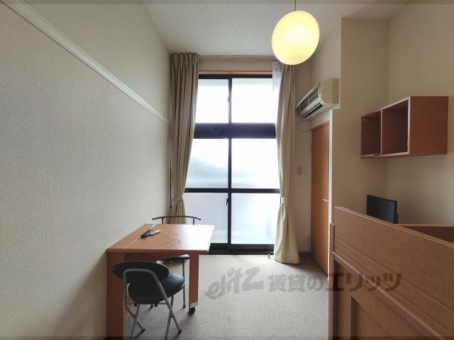 居室・リビング　居室