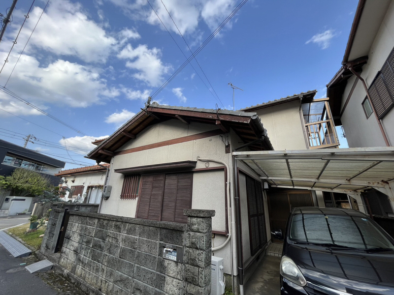 青山戸建の建物外観