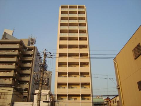 名古屋市中区門前町のマンションの建物外観