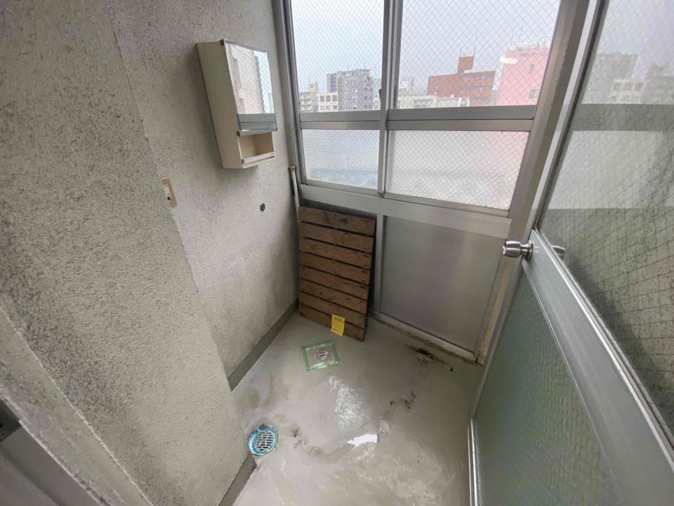 バルコニー　雨の日も安心です☆