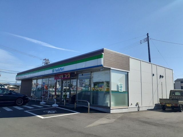 【登米市豊里町下屋浦のアパートのコンビニ】