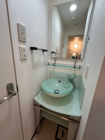洗面設備　忙しい朝には欠かせない洗面所です
