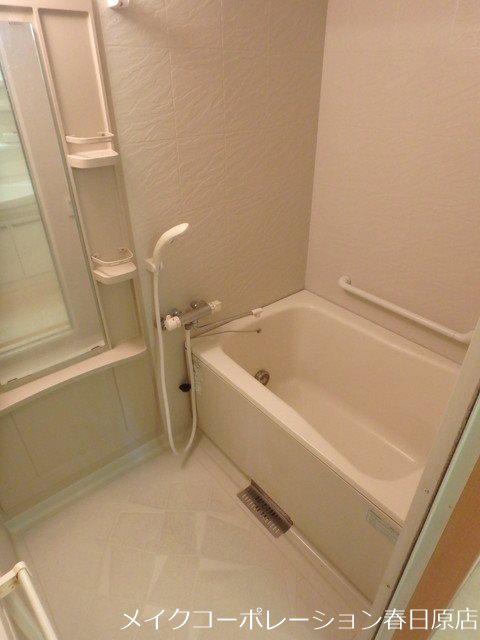 バス・シャワールーム　写真は同型タイプ