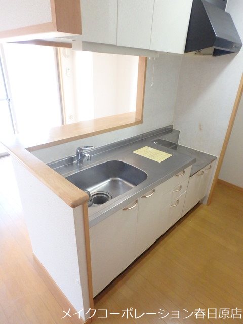 キッチン　写真は同型タイプ