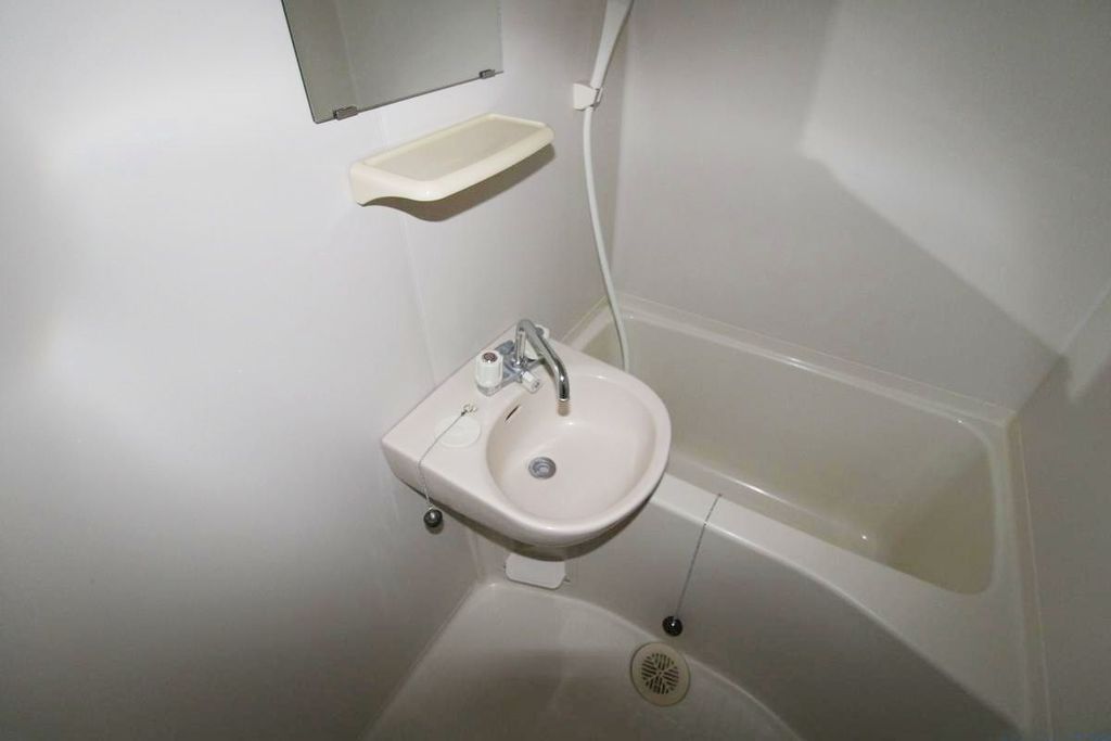 バス・シャワールーム　バス