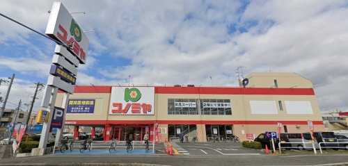 【泉大津市末広町のマンションのスーパー】