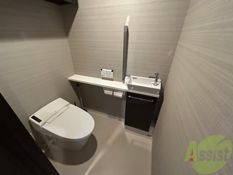 トイレ　トイレです。ウォシュレット付を探している方、おすすめです。